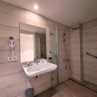 Twin accessible for people with limited mobility