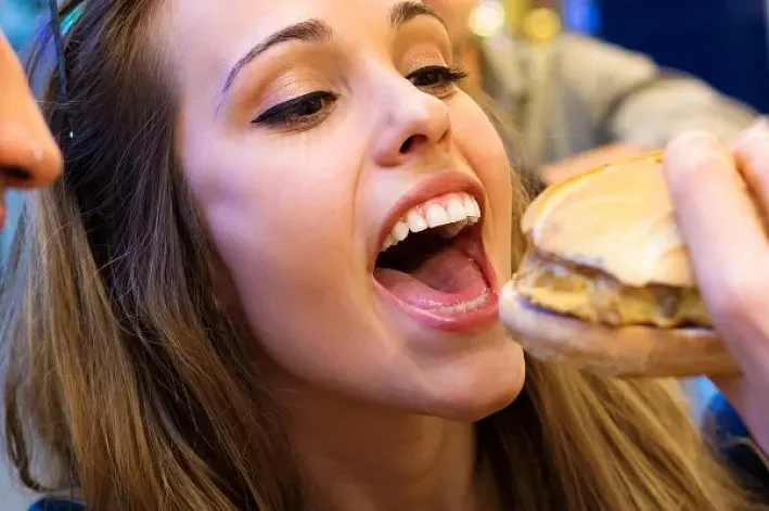 Besuchen Sie den handwerklichen Lebensmittelmarkt in Lloret de Mar