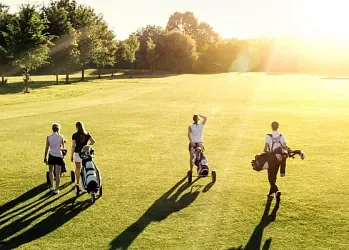 Practica tu swing en la Costa Brava